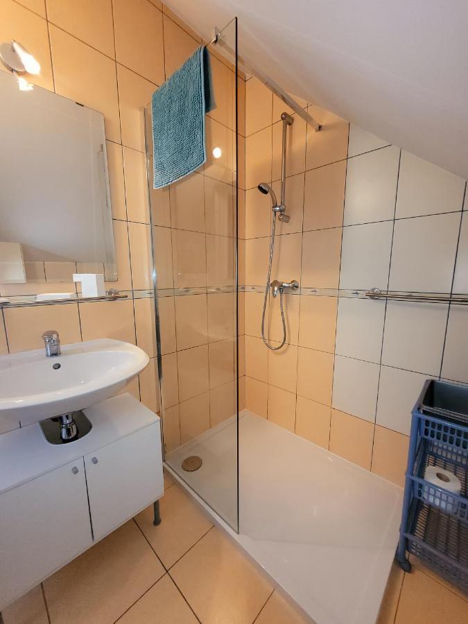 Iwona Pokoje Apartamenty คาร์เวีย ภายนอก รูปภาพ
